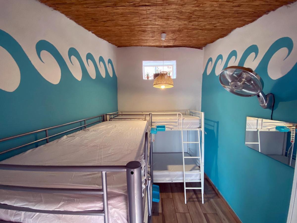 אלבופיירה Orange Terrace Hostel חדר תמונה