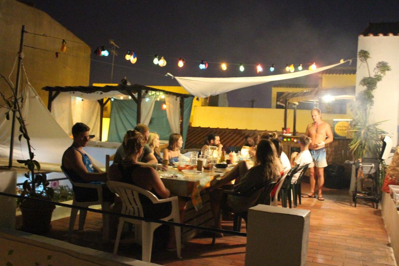 אלבופיירה Orange Terrace Hostel מראה חיצוני תמונה